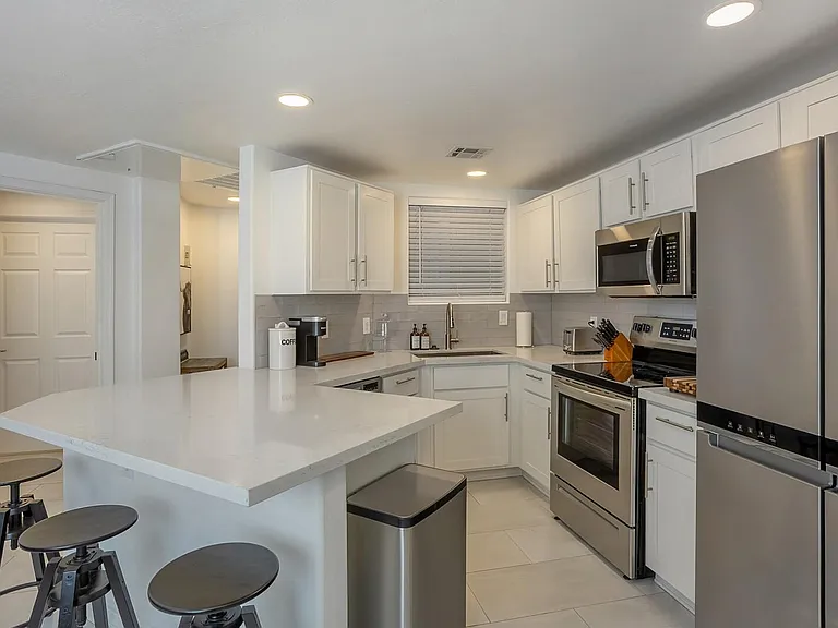5249 E Shea Blvd #115 — Photo 6