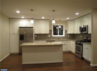 222 Suffolk Rd, Fairless Hills, PA 19030