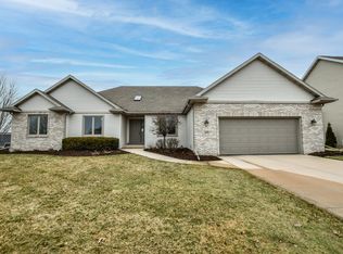 424 Dunhill Dr, Verona, WI 53593