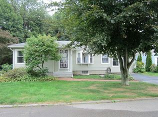 22 Wentworth Dr, Holden, MA 01520