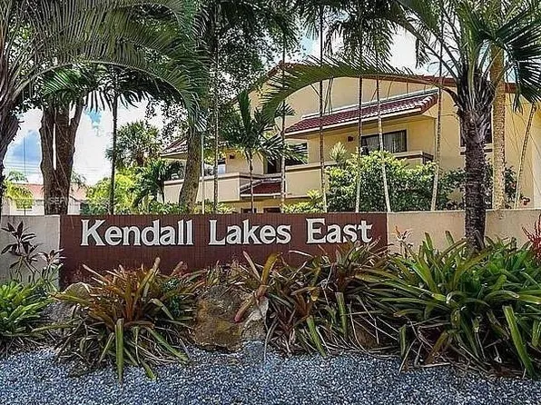 6246 SW 136th Ct APT D102, Miami, FL 33183