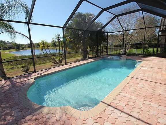 2nd image of 20309 Chestnut Grove Dr