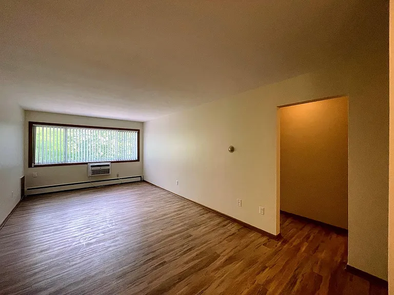 400 6th Ave SE #25 — Photo 6