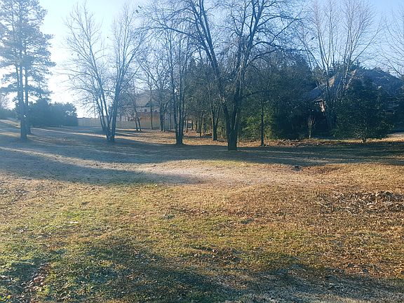3rd image of Auburn Hills Dr