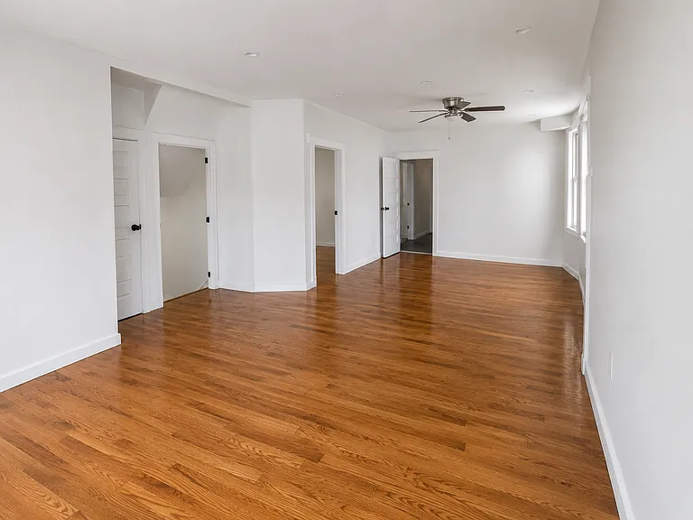 352 Jackson St #1 — Photo 5