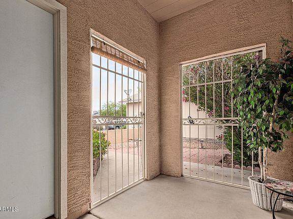 4th image of 7333 N 69TH Avenue