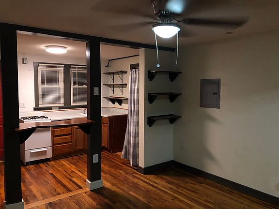 4th image of 4012 W Eisenhower Blvd APT 5