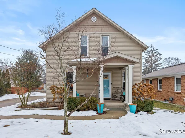 1405 Plymouth Ave SE, Grand Rapids, MI 49506