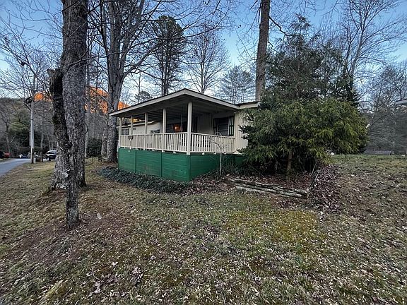 4th image of 83 Leisure Woods Ln