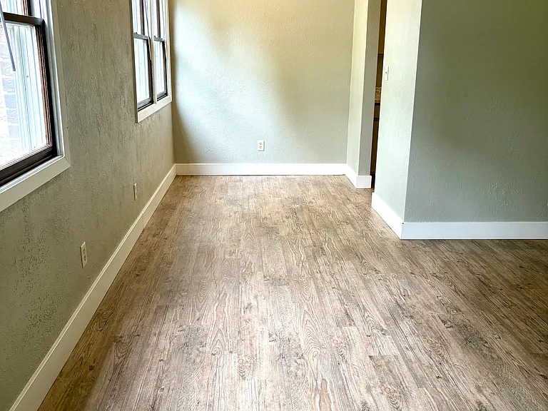 4028 N Illinois Ave #4 — Photo 3
