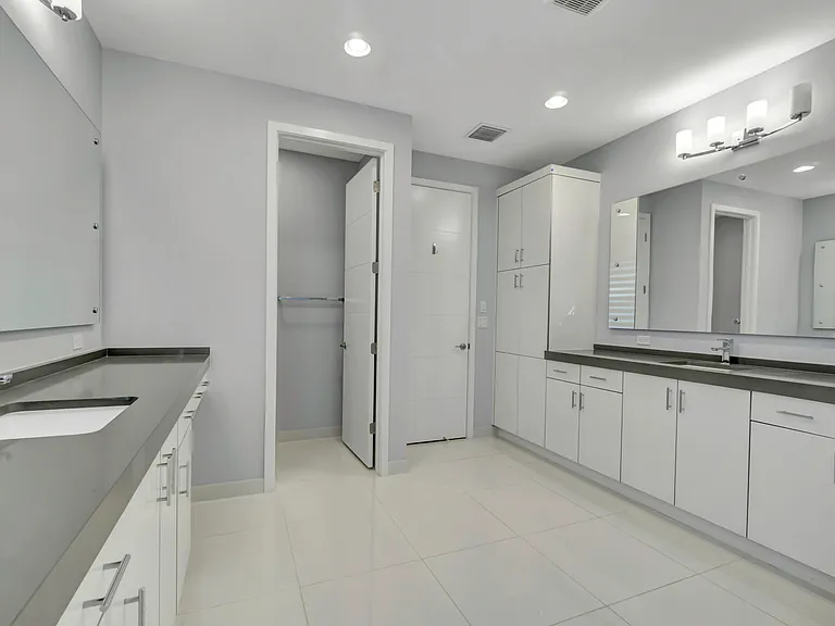 17081 Five Waters Ave — Photo 40