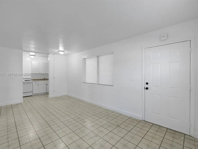 126 SW 18th Ave #4 — Photo 4