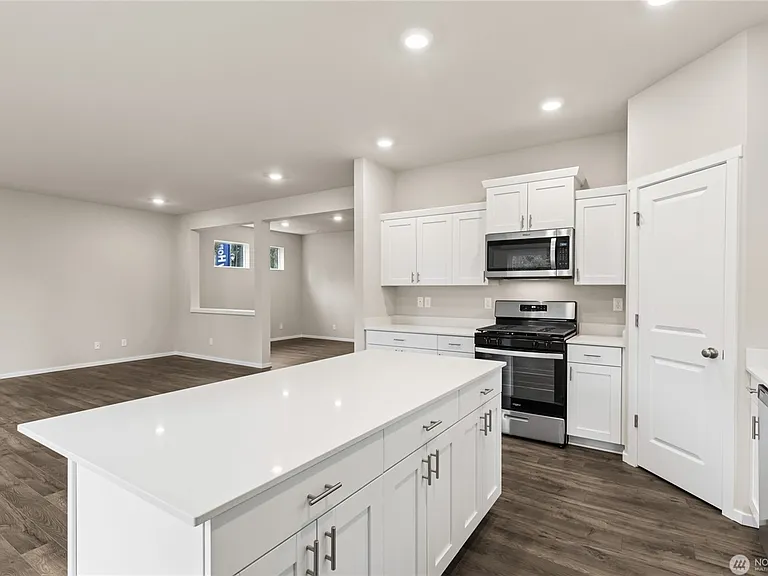 2246 Boxcar St NE #174 — Photo 5