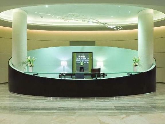 3rd image of 10275 Collins Ave APT 827