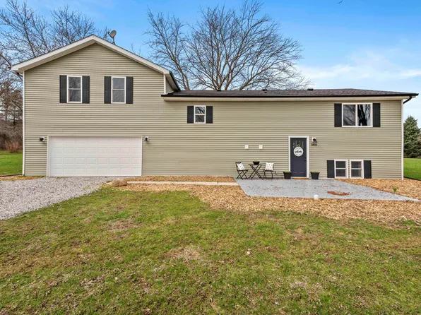 5653 S 425 W, La Porte, IN 46350