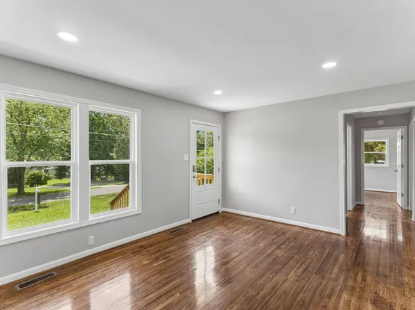 668 Jackson Ave, Lewisburg, TN 37091
