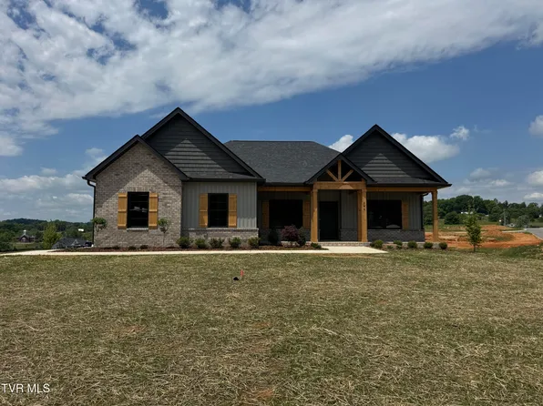 544 Larkins Farm Dr, Jonesborough, TN 37659