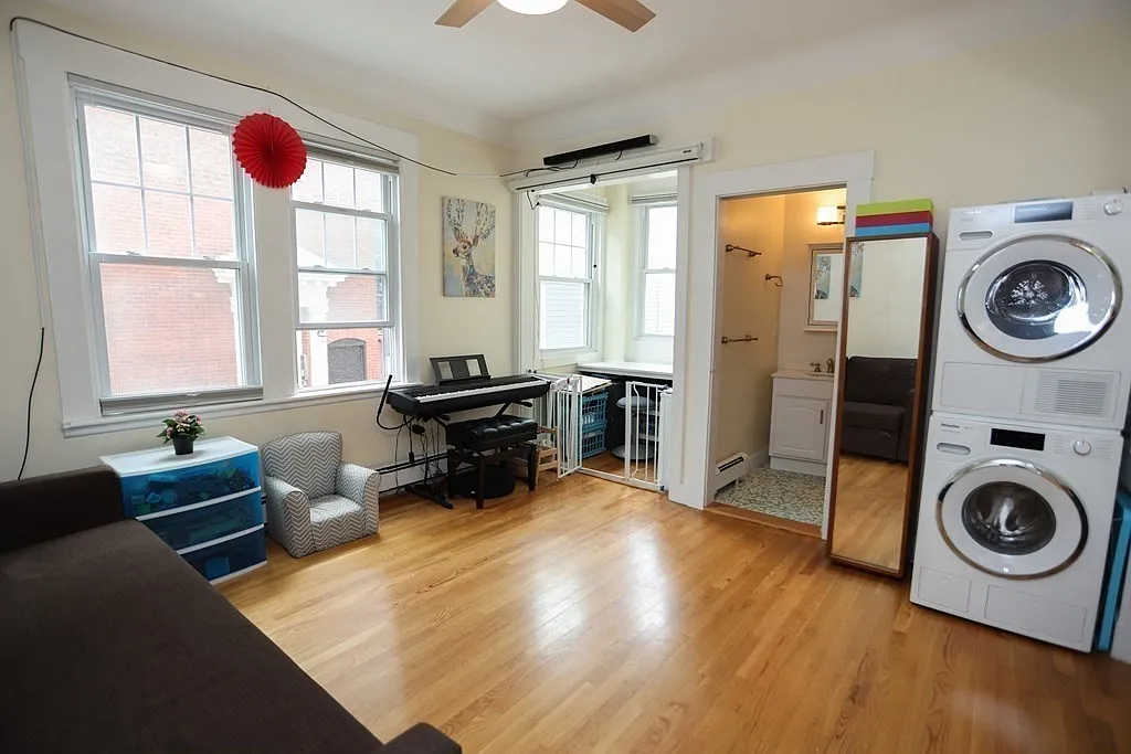 1 bed, 1.0 bath, 520 sqft, $2,800 — Photo 1