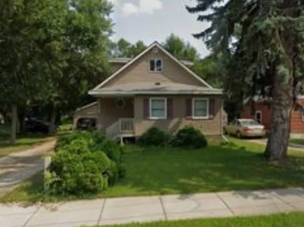 211 Gorgas Ave, Crookston, MN 56716