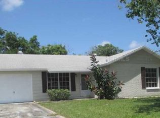 3147 Loomis Dr, New Port Richey, FL 34655