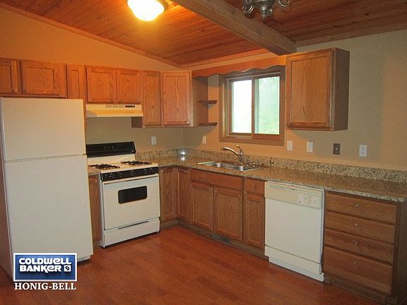 5th image of 153 Fossil Cove Ln