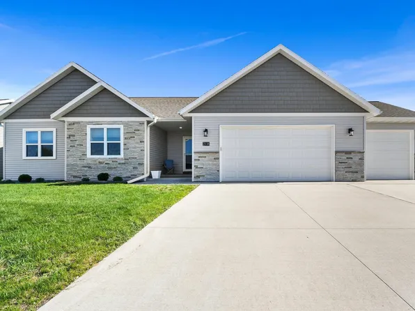 2138 Cambridge Ct, Reedsburg, WI 53959