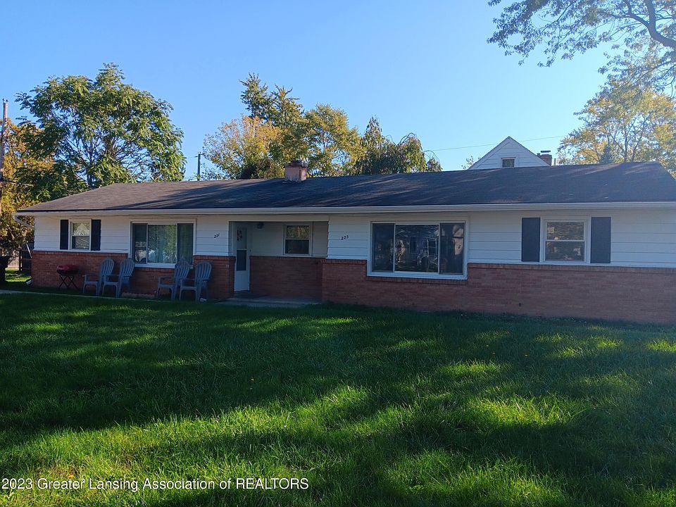 1st image of 221 S Rosemary St