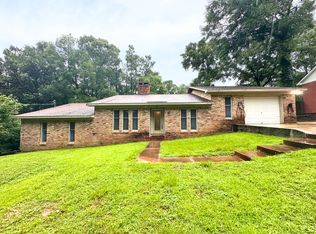 662 Ridgewood Dr, Daphne, AL 36526