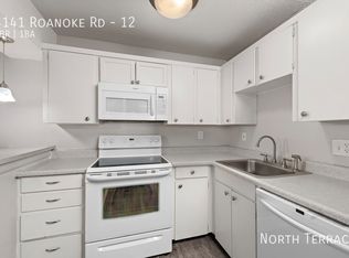 4141 Roanoke Rd APT 12, Kansas City, MO 64111