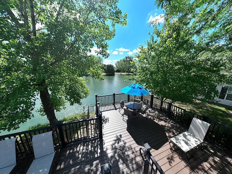 Lakefront at West Chester — Photo 2