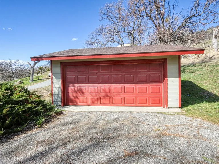 24450 Willow Pass Dr — Photo 23