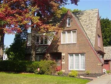 1st image of 42 E Fairlawn Ave