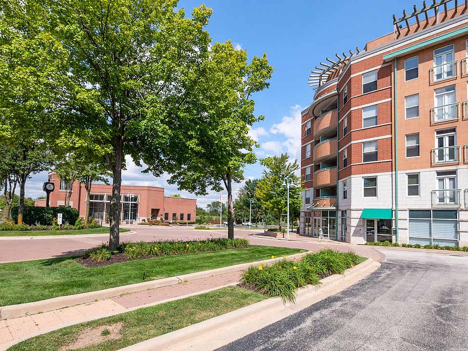 1st image of 400 Village Cir #503
