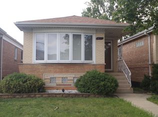 3855 W 84th Pl, Chicago, IL 60652