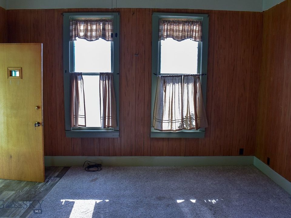 514 Ash St, Anaconda, MT 59711 Zillow