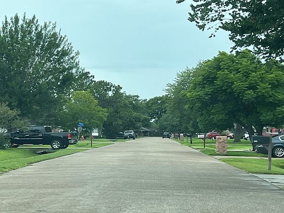 5th image of 3127 Edgewood Dr