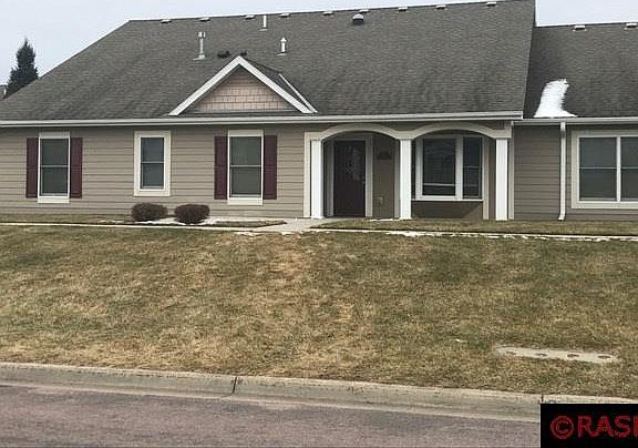 2nd image of 1806 Macintosh Ct #6D