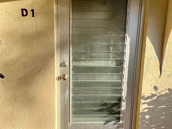 3rd image of 5839 La Pinata Boulevard #D-1
