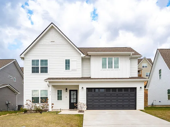 916 Omaha Cir, Hixson, TN 37343