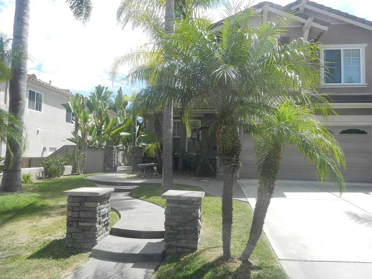 Beautiful 3BR+Office Carlsbad Home! Amazing Schools! Quality Neighborhood! Pets OK — Photo 3