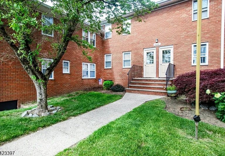 1130 Valley Rd #2B — Photo 37