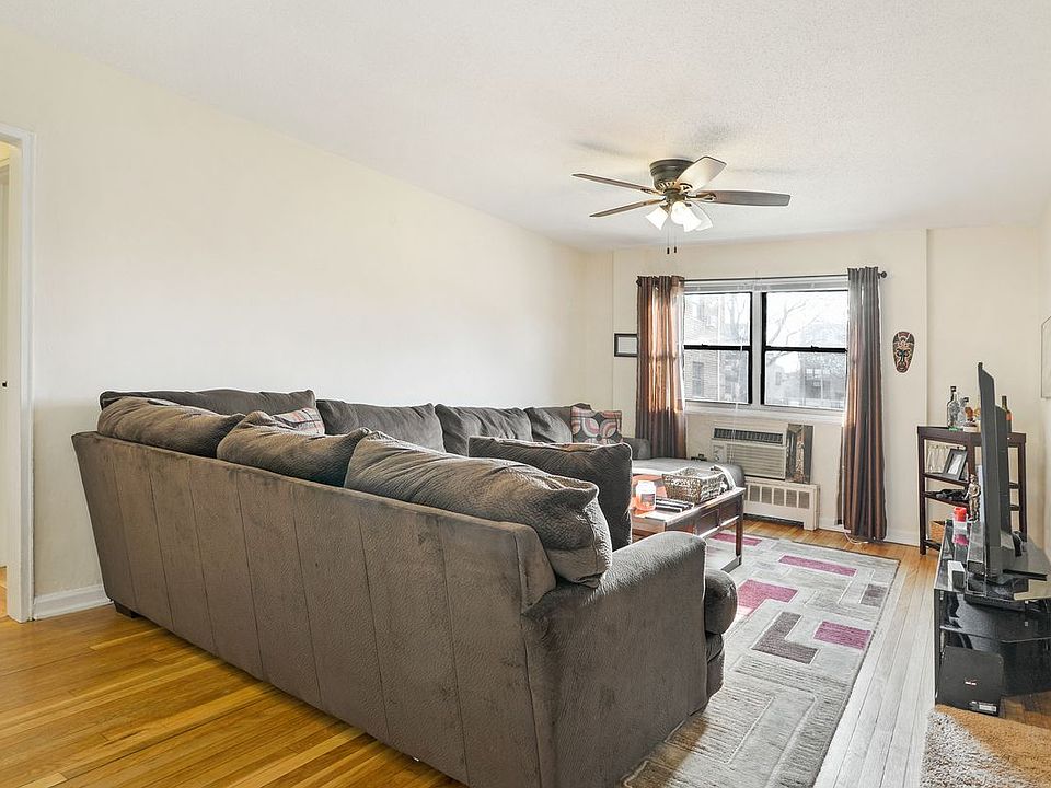 1st image of 15623 80th St #1