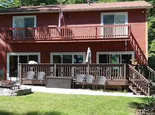 94 Governor Wentworth Hwy, Mirror Lake, NH 03853