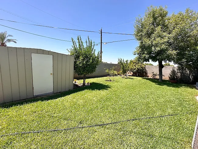 4377 W Daisy St — Photo 17