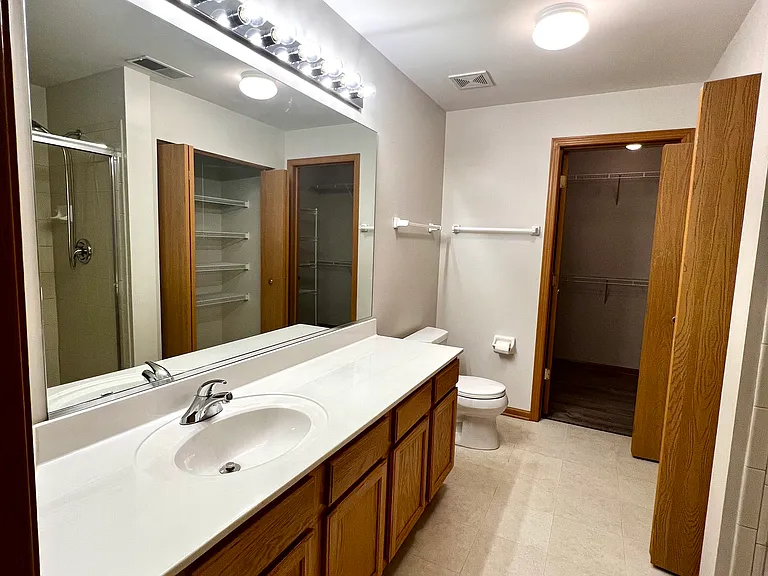 2405 Wilton Ln — Photo 10
