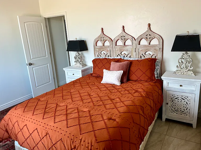 2246 Calle Palo Parado — Photo 13