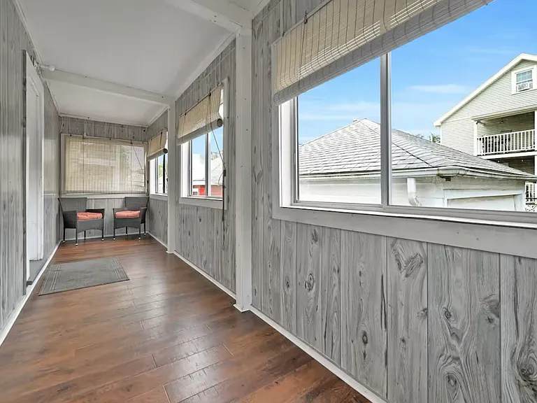110 Cypress St — Photo 13