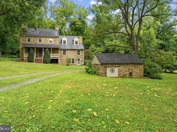 39902 Thomas Mill Rd, Leesburg, VA 20175