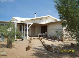 5330 Shadow Mountain Rd, Adelanto, CA 92301