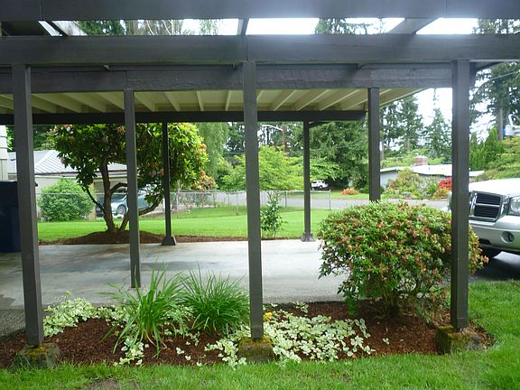 5th image of 3915 152nd Ave SE